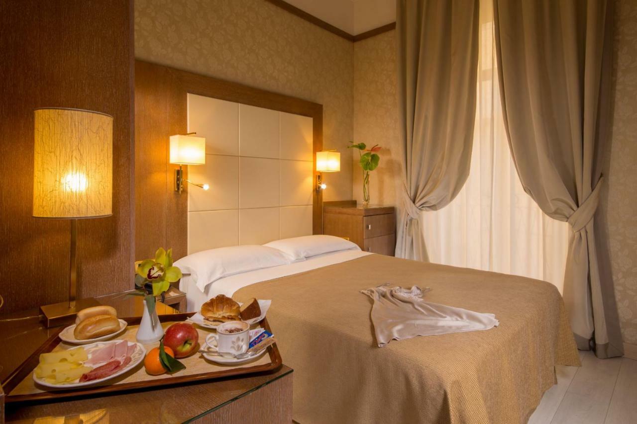 Hotel Ranieri Řím Exteriér fotografie